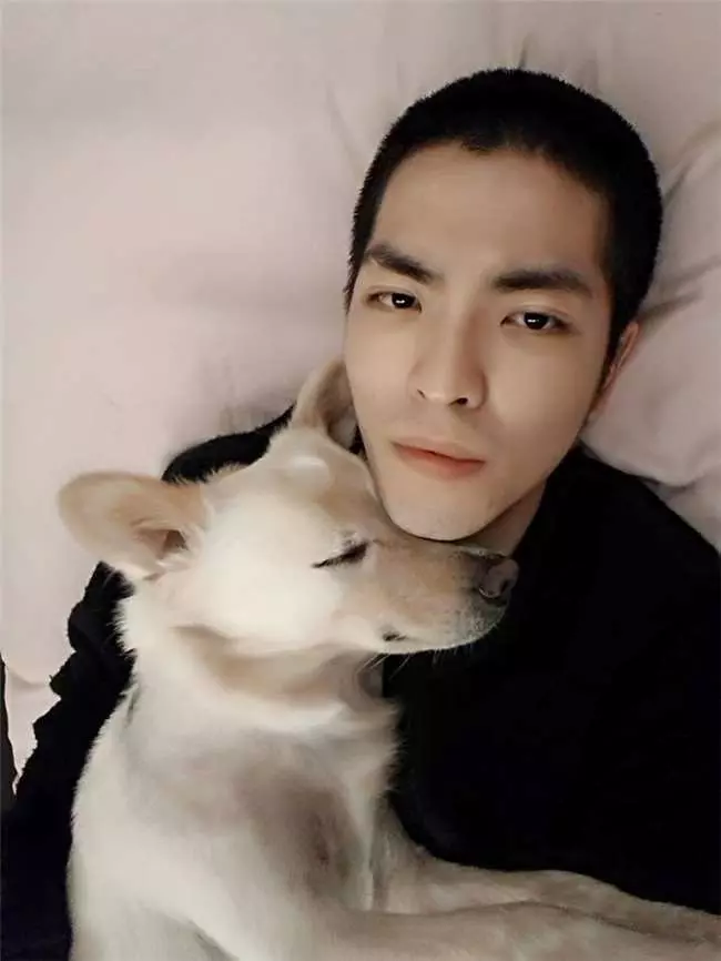 蕭敬騰的女兒4歲了!孩子的媽竟是她?!滿滿的父愛讓人好生羨慕...