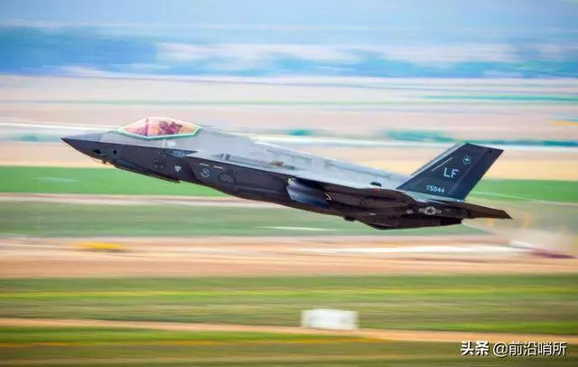 F-35墜機這個關鍵時刻,美軍向全球發送5個字,俄羅斯反應很激烈