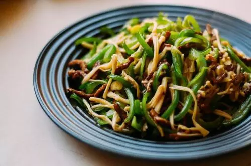 【吃貨必收藏!】7種簡單方便「特色金針菇美味料理」就算平時不入廚房也能快速上手!