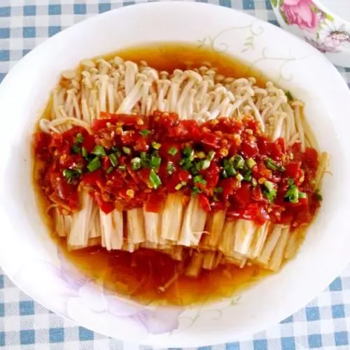【吃貨必收藏!】7種簡單方便「特色金針菇美味料理」就算平時不入廚房也能快速上手!