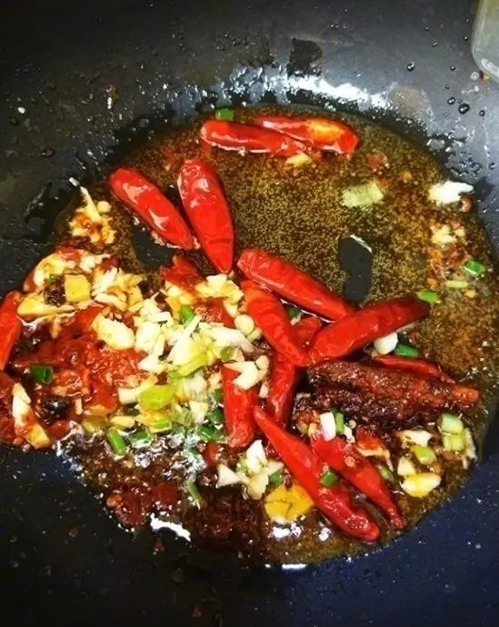 不私藏‼香辣爽脆【麻辣藕片】?一看就會煮, 完全沒難度??