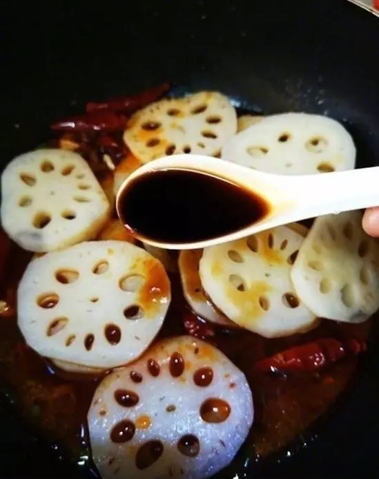 不私藏‼香辣爽脆【麻辣藕片】?一看就會煮, 完全沒難度??
