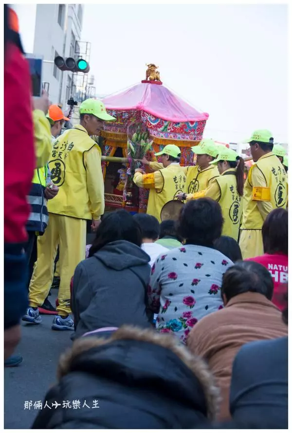捉摸不定的行程 隱藏著熱淚盈眶的故事