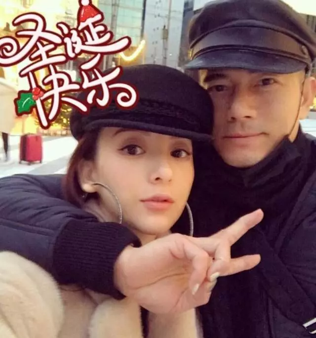 郭富城喜迎二胎,激動曬一家四口牽手照,配色透露寶寶性別,名字十分接地氣