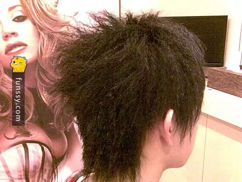 10個「小時候看覺得超帥,但現在看覺得超惡心」的超糗流行!~~~