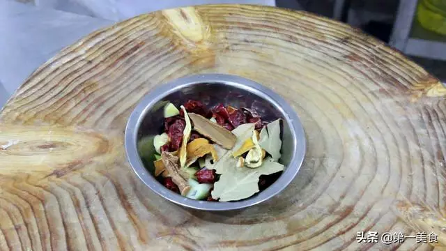 魚肉新吃法,簡單上鍋一燉一燜,鮮嫩又入味,絕對家常頭牌菜