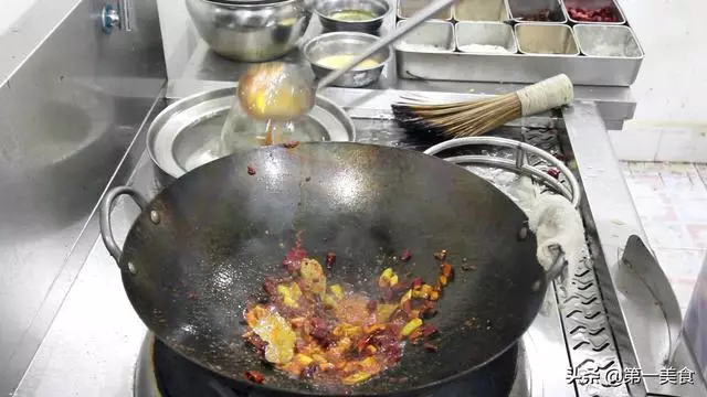 魚肉新吃法,簡單上鍋一燉一燜,鮮嫩又入味,絕對家常頭牌菜