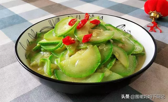 晚上吃啥?推薦10道家常小炒,葷素搭配、營養好吃,關鍵是省事