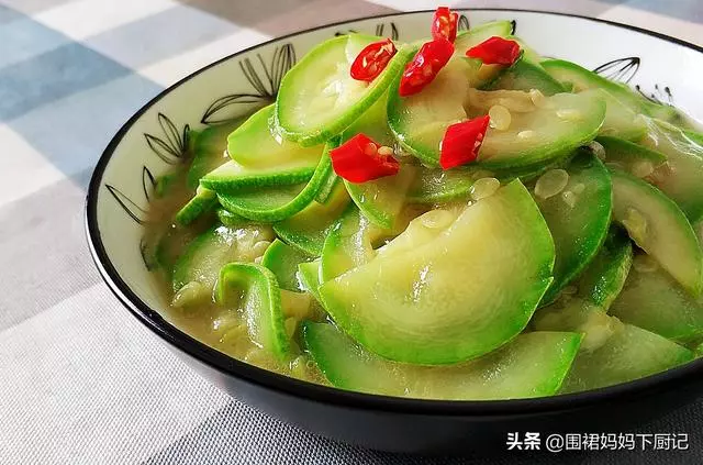 晚上吃啥?推薦10道家常小炒,葷素搭配、營養好吃,關鍵是省事