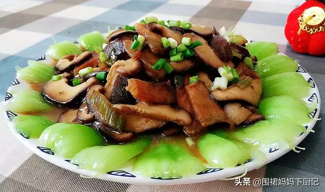 晚上吃啥?推薦10道家常小炒,葷素搭配、營養好吃,關鍵是省事