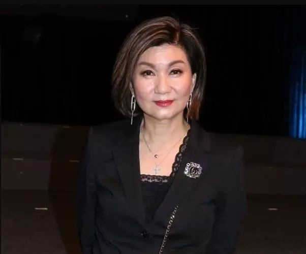 手握藝人生殺權的TVB一姐發話,相信被封殺的黃心穎很快會離巢!
