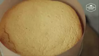 用勺子挖著吃的戚風蛋糕!外國最新的爆漿半熟戚風蛋糕火了!