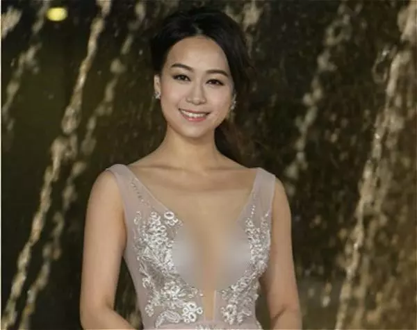 許志安為了她出軌,曾迷倒過TVB無數男神!看到最後一張照片:網友瞬間恍然大悟:難怪男神也無法自拔