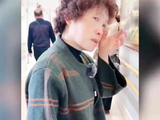 婆婆得知兒媳「順轉剖」,站在產房門口是這樣的反應,淚目感動