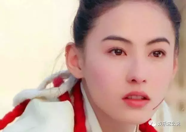 10年了, 張柏芝含淚說出順從陳冠希拍照的原因, 也是可憐人
