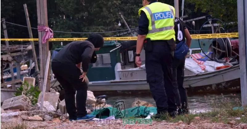 出海下網捕魚 漁夫撈到5枚炸彈 | 中國報 China Press