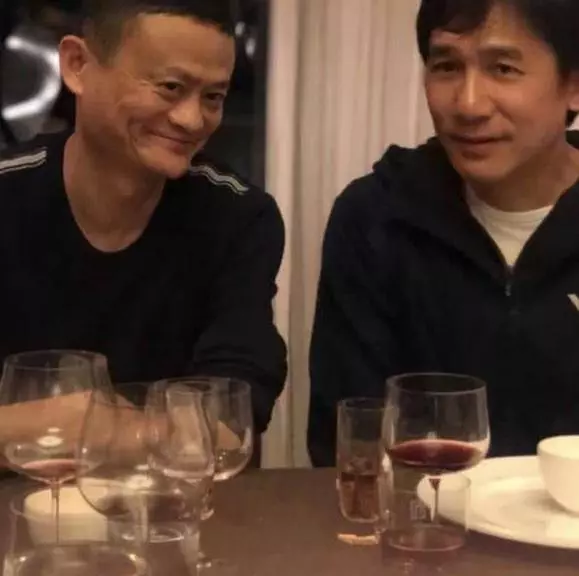 周傑倫和梁朝偉讓我們見識到了:有錢有閒的人生是什麼樣?