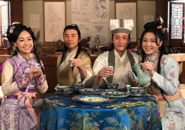 黃心穎連累TVB眾星,4部電視劇1部綜藝,2位TVB演員忍不住爆粗!