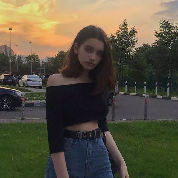 這個樣子才14歲?!顛倒科學的俄羅斯小女孩,讓所有大人都開始有犯罪的衝動?!