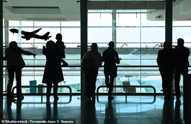 未來搭機前「體重也要秤」? 航空公司擬:太胖要加錢