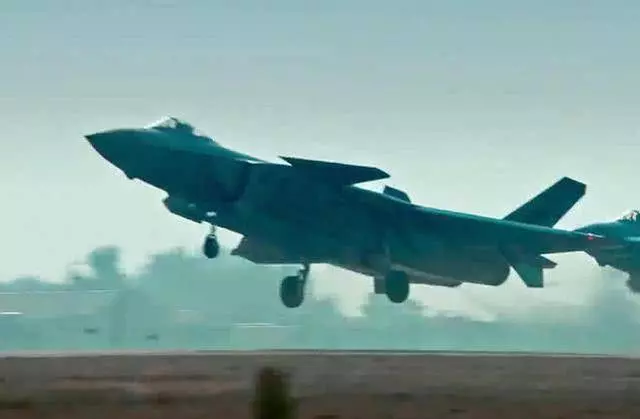英國公布戰機規模排名:美國2826架穩居第一,我國名次變化明顯