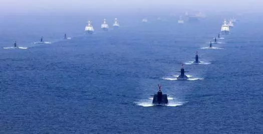 海軍節到來!大批殲-15艦載機掛彈飛行:除了震撼還是震撼
