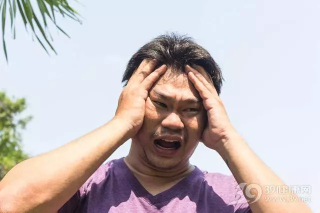 男子洗冷水澡後猝死!醫生:這3類情況,無論多想,都千萬別洗冷水澡!