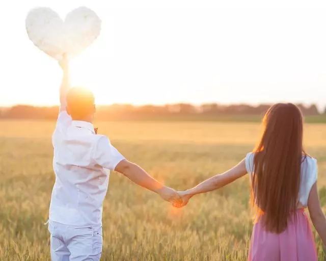 娘家買房裝修,家婆不給彩禮,我說的話讓家婆啞口無言!