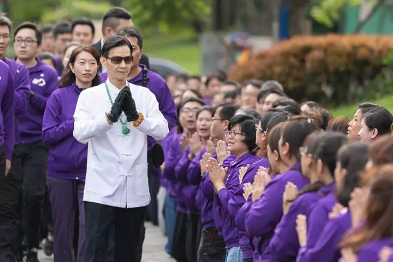 深入紫衣教!勇哥揭「每月2000信妙禪」恐怖經歷 一說退教…師兄姐包圍嚇爛