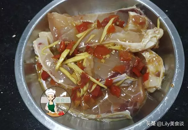 天熱沒胃口,魚肉這做法,蒸一蒸6分鐘出鍋,鮮香開胃,做法簡單