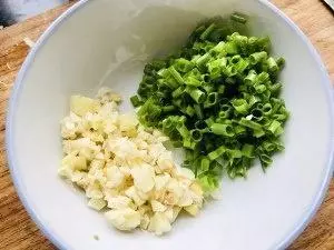 魚香肉絲家常做法,學會這一步,肉絲色澤鮮亮,三碗米飯不夠吃!
