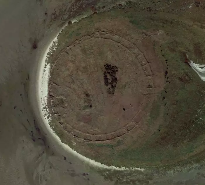 每天打開Google地圖仔細看… 男子找到30個「奇妙有趣」的衛星圖像