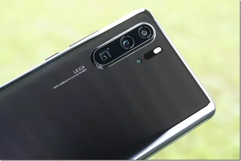 機皇卡位戰,HUAWEI P30 Pro、iPhone XS MAX 日夜拍人像錄影測試