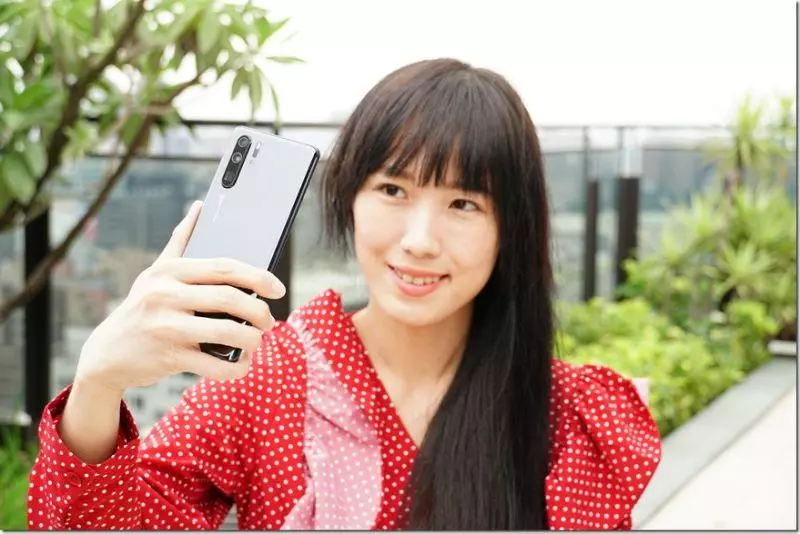 機皇卡位戰,HUAWEI P30 Pro、iPhone XS MAX 日夜拍人像錄影測試