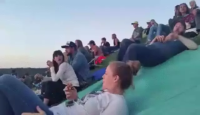 千萬別讓這9個人靠近你女友,因為他們「瀟灑到會害你的愛人變心」啊!