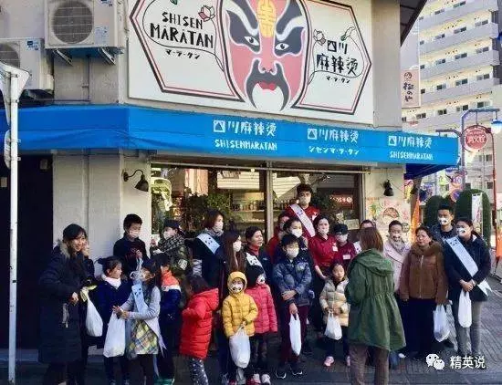 中國人在日本被罵不文明,這個中國姑娘做了一件事撿回我們的尊嚴