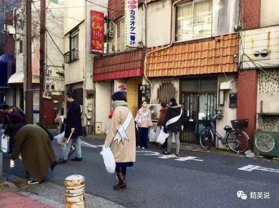 中國人在日本被罵不文明,這個中國姑娘做了一件事撿回我們的尊嚴