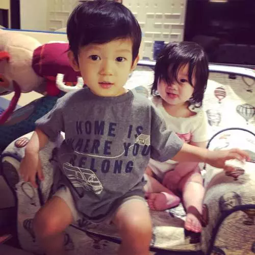 女兒「關在黑暗房間裡」嚇到大哭!隋棠嚇壞馬上衝進去解救,一推開門後,裡頭景象讓她傻眼!