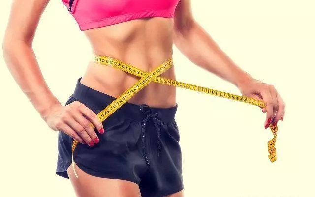 為什麼女人的腰上容易產生贅肉?這個肥胖的「根源」你了解過嗎?