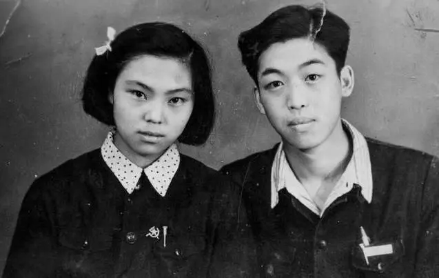 這一次真的要走了…老爺爺離開前顫抖撒嬌 妻子不捨吻別曝光「牽手80年的愛情」全網淚崩
