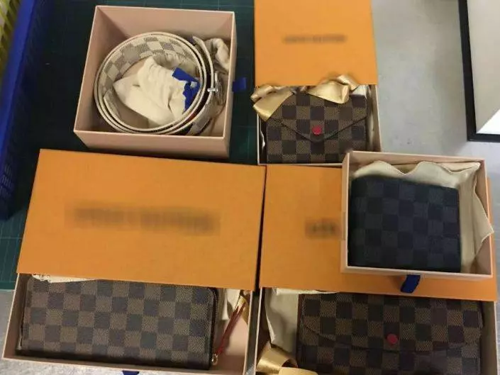 中國富婆80萬鑽戒藏鞋裡入關,結果被罰慘了!