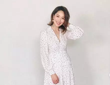 女兒跟著李亞男牙牙學語 王祖藍生病遠觀很好奇