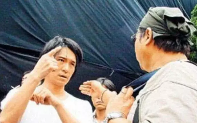 洪金寶都叫周星馳星爺,只有這3人敢叫星仔,馬雲都不敢這麼叫!