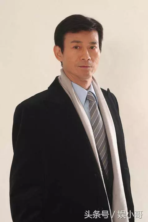 遇到71歲的他,林志穎、何炅都要靠邊站,網友:這真是不老男神咩