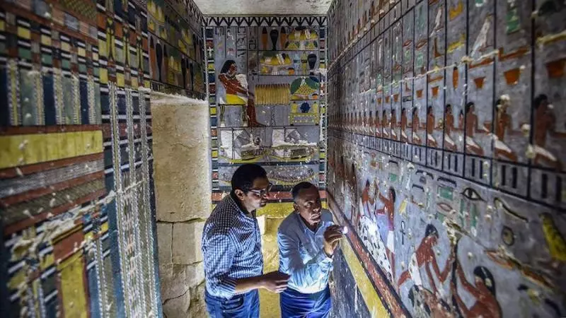 埃及4300年古墳出土! 考古學者震驚壁畫沒掉色「新到像油漆未乾」