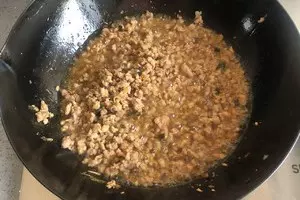 百吃不膩的回鍋茄子,做法簡單開胃下飯比肉還好吃!
