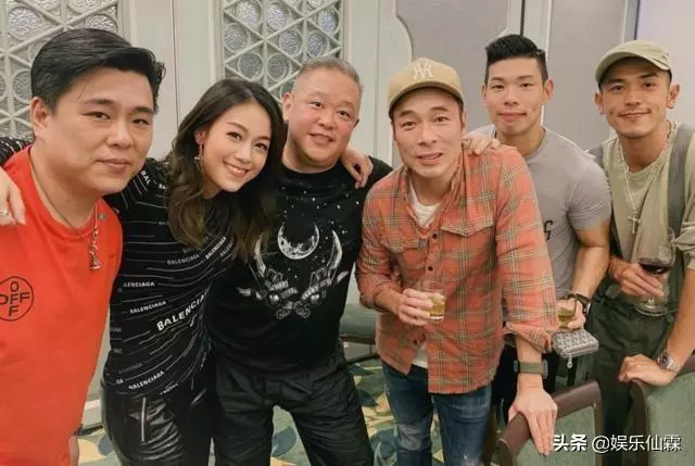 張衛健才是真朋友,許志安犯錯不幫洗白,只幫對方順利度難關~~~