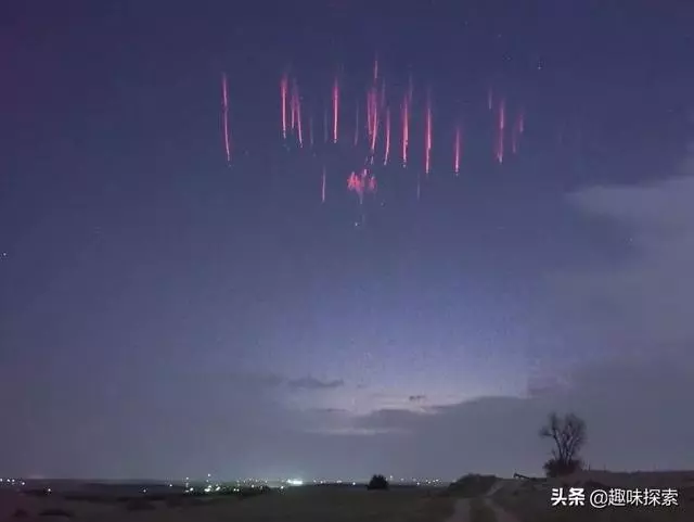 巨大「紅色水母」在美國上空一閃而逝,這次跟不明飛行物無關