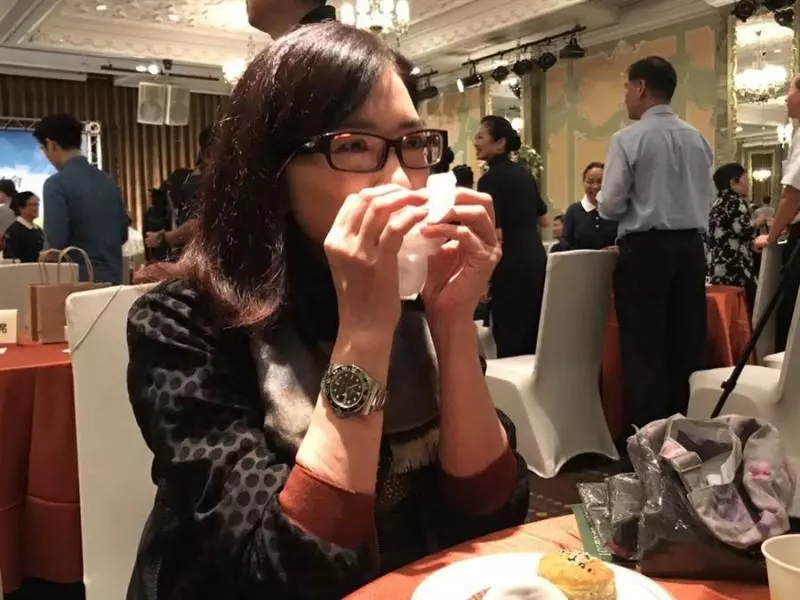 柯素雲淚憶母「月賺100元養12孩」教會她惜福:以前的人不喊苦!曝當年未婚生子「只差一張紙」