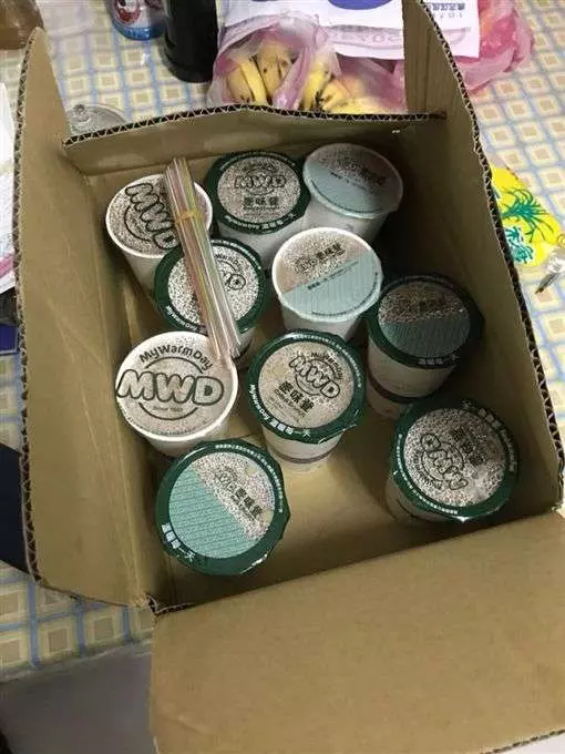 大吵後,女兒寫紙條給爸爸:「請幫不孝女買早餐!」沒想到爸爸的「蠢呆誤會」讓他們秒破局!